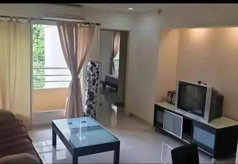 Greenlane Park Condominium