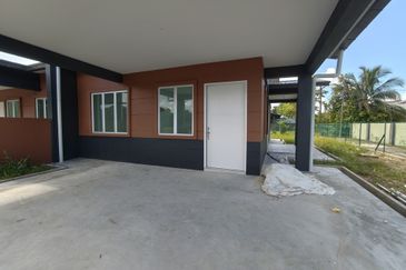 100% Loan Single Storey Semi D Matang