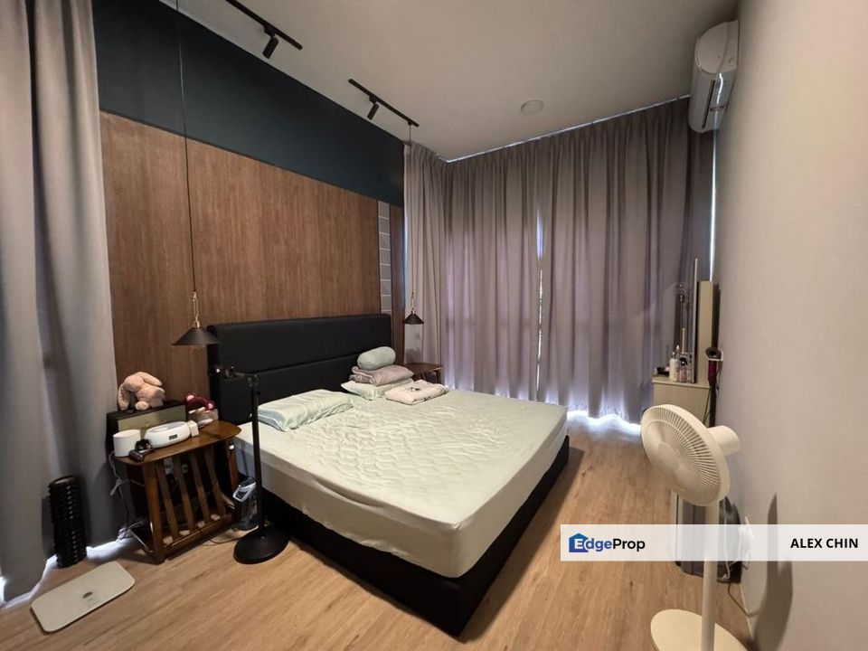 Below Market Value Liberty Grove 4 bedrooms unit Fully FUrnished for Sale, Sarawak, Kuching