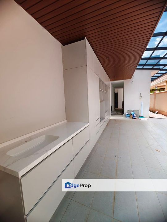 3 Storey Luxury Detached at Kasuma Resort with private swimming pool, Sarawak, Kuching