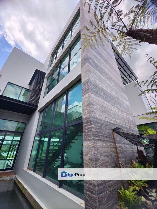 3 Storey Luxury Detached at Kasuma Resort with private swimming pool, Sarawak, Kuching