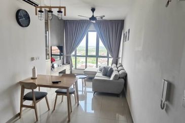 Gravit8 @ Klang South