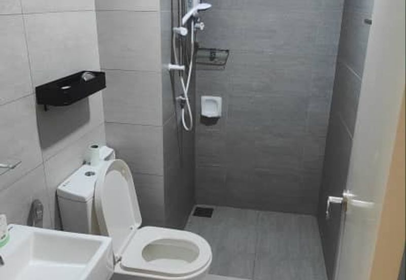 Gravit8 @ Klang South