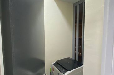 Gravit8 @ Klang South