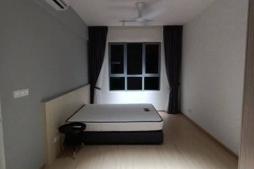 Gravit8 @ Klang South