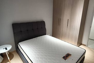 Gravit8 @ Klang South