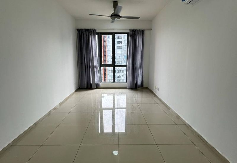 Gravit8 @ Klang South