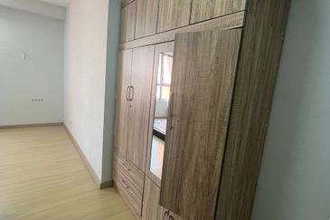 Gravit8 @ Klang South