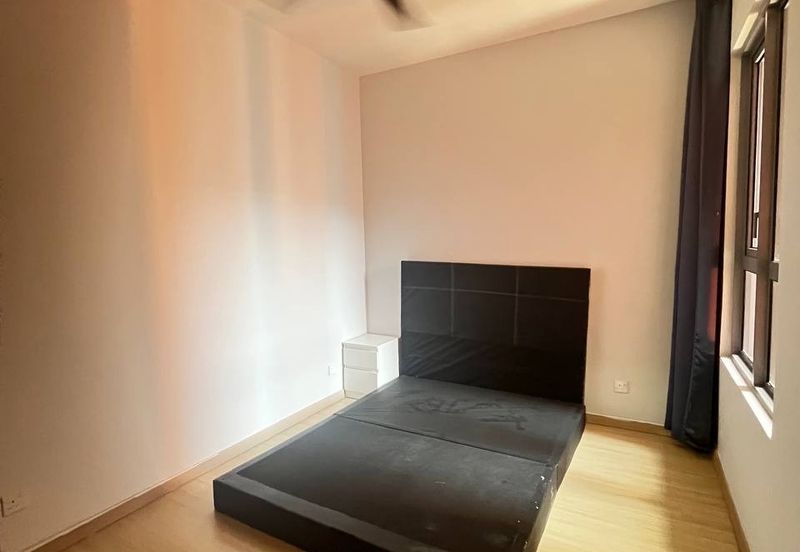 Gravit8 @ Klang South