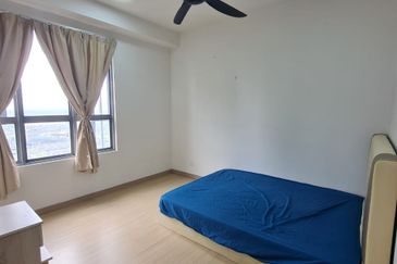 Gravit8 @ Klang South