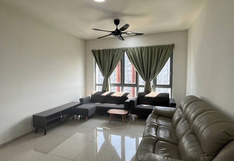 Gravit8 @ Klang South