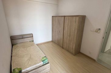 Gravit8 @ Klang South