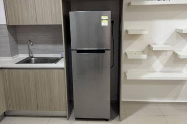 Gravit8 @ Klang South