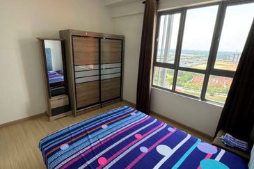 Gravit8 @ Klang South