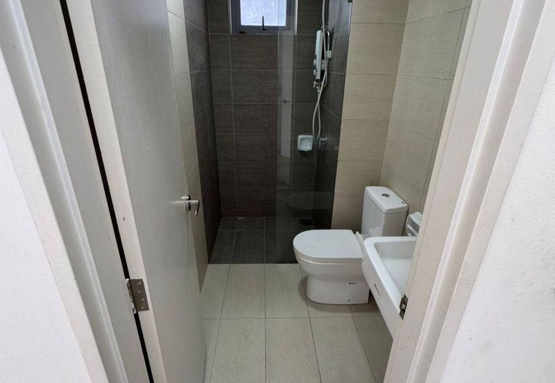 Gravit8 @ Klang South