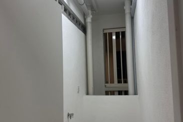 Gravit8 @ Klang South