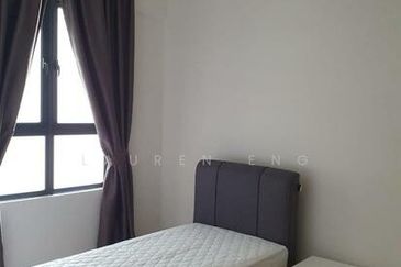 Gravit8 @ Klang South