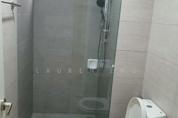 Gravit8 @ Klang South