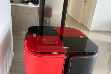 Gravit8 @ Klang South