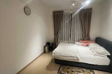 Gravit8 @ Klang South