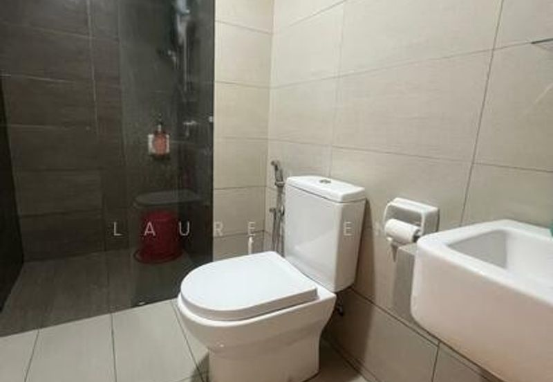 Gravit8 @ Klang South