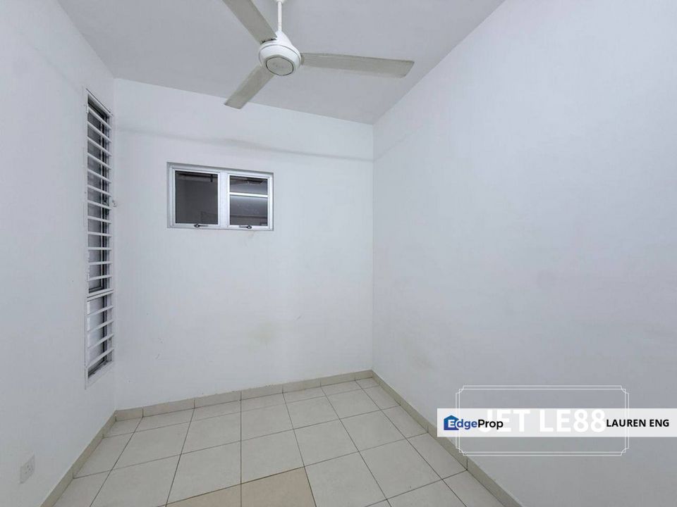 Trifolis Apartment 3 Rooms Good Condition For Sale Below Market Value !!, Selangor, Klang