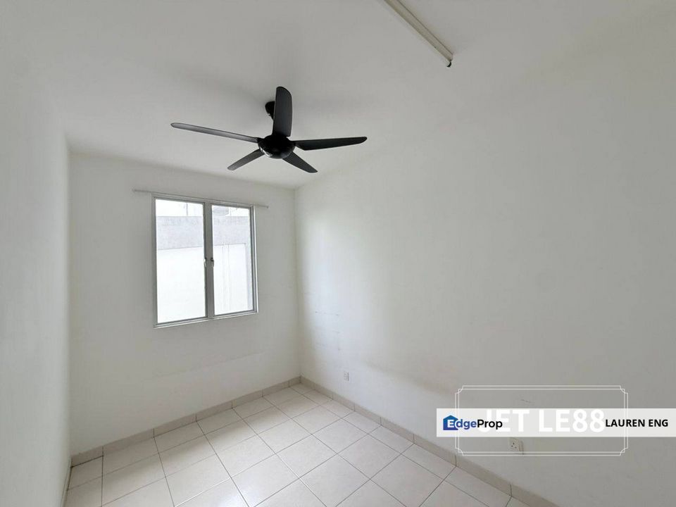 Trifolis Apartment 3 Rooms Good Condition For Sale Below Market Value !!, Selangor, Klang