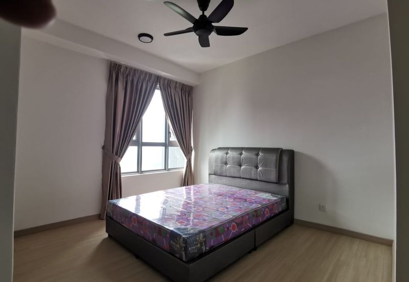 Gravit8 @ Klang South