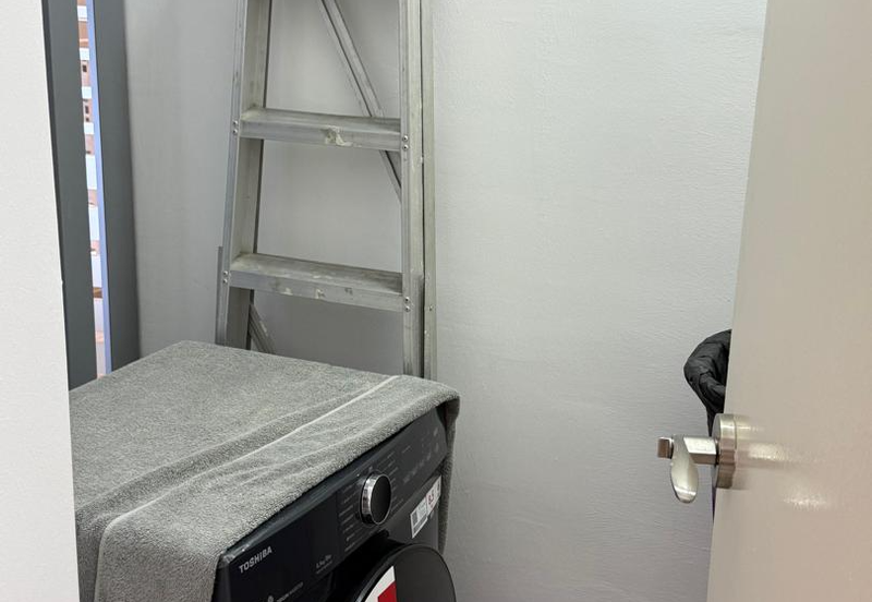 Gravit8 @ Klang South