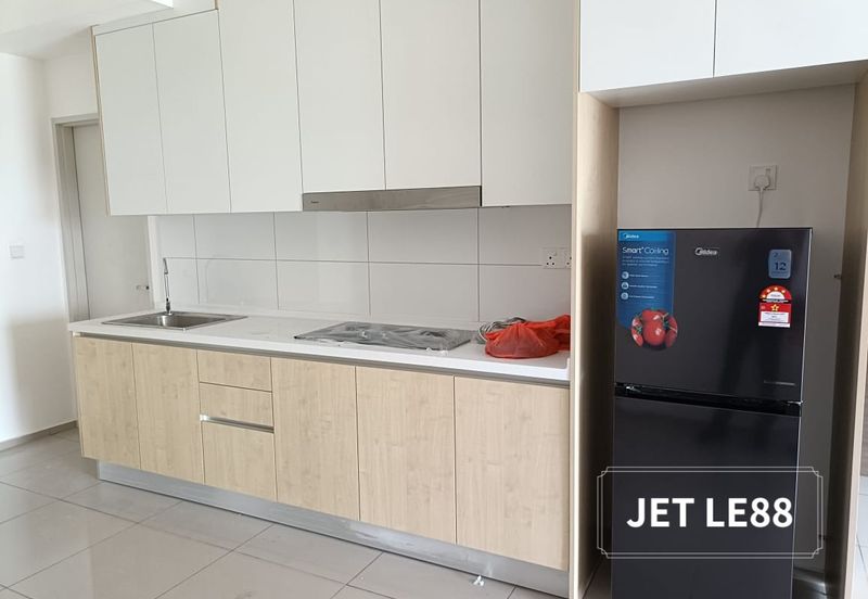 The Tresor @ Gravit 8 *