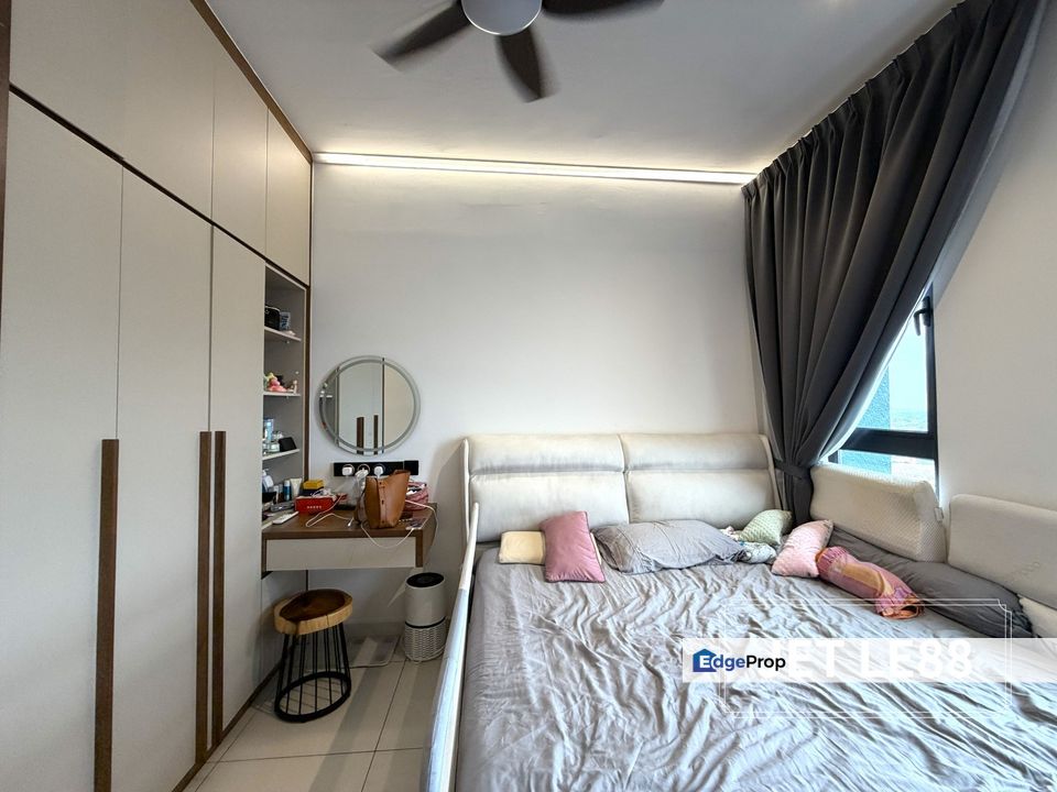 Trio by Setia Bukit Tinggi Condo Renovated 3+1 Rooms For Sale !!!, Selangor, Bandar Botanic/Bandar Bukit Tinggi