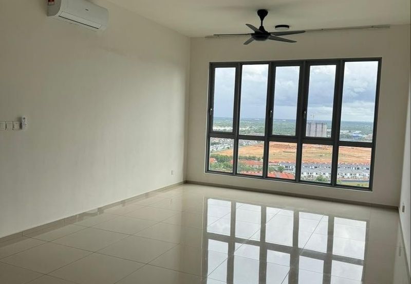 Gravit8 @ Klang South