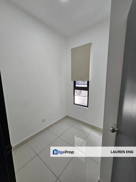 Trio Bukit Tinggi Klang Condo 2+1 Rooms Full Furnished For Rent !!, Selangor, Bandar Botanic/Bandar Bukit Tinggi