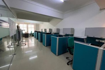 Premium Business Suite Fully-Fitted | Freehold | Level 2, Setiawangsa Business Suite KL
