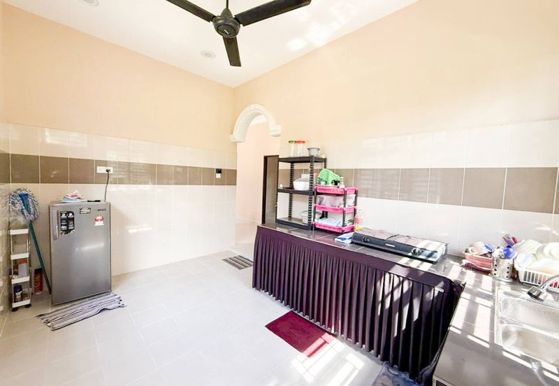 Semi-D Freehold Baru Siap | 3R2B | Taman Ara Murni, Ajil – RM315,000
