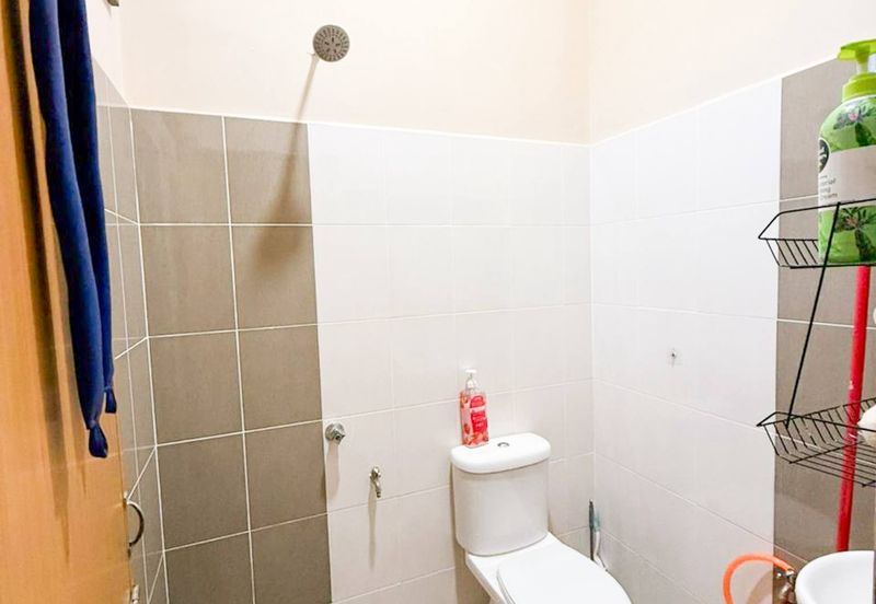 Semi-D Freehold Baru Siap | 3R2B | Taman Ara Murni, Ajil – RM315,000
