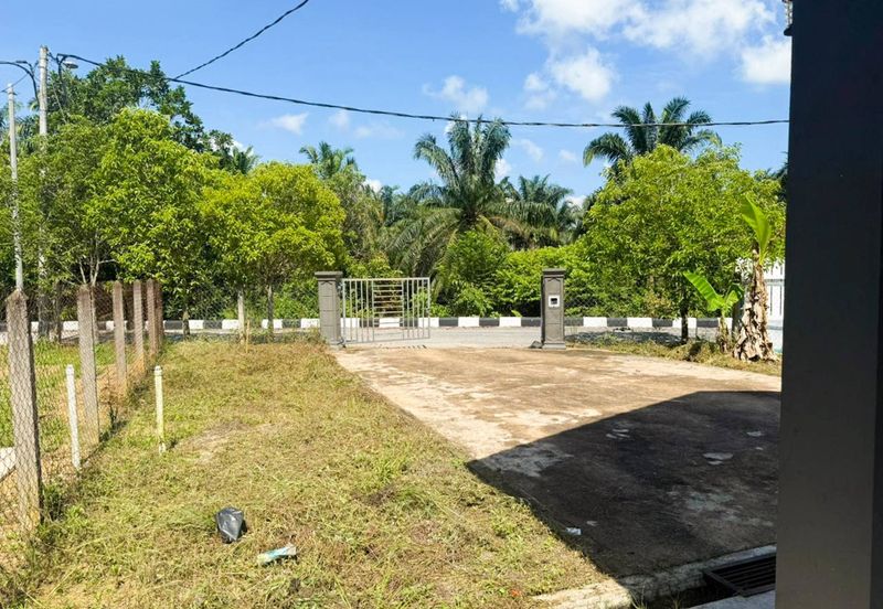 Semi-D Freehold Baru Siap | 3R2B | Taman Ara Murni, Ajil – RM315,000
