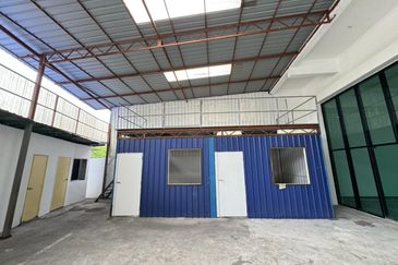 Corner 3-Storey Semi-D Factory Bukit Jelutong — Freehold, Lift, 7,140 sqft
