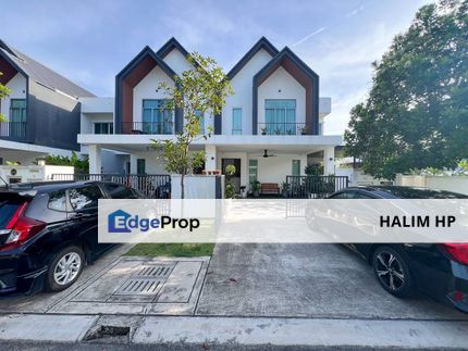End Lot Double Storey Terrace, Garden Homes Ebony Lane — RM999K Nego

, Selangor, Semenyih
