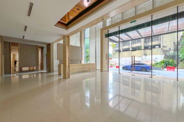 3 Storey Commercial Bungalow JALAN CHANGKAT RAJA CHULAN BUKIT CEYLON KUALA LUMPUR