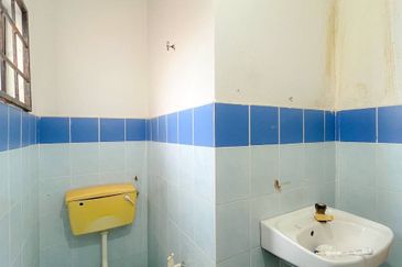 Jalan Cempaka Sari 11