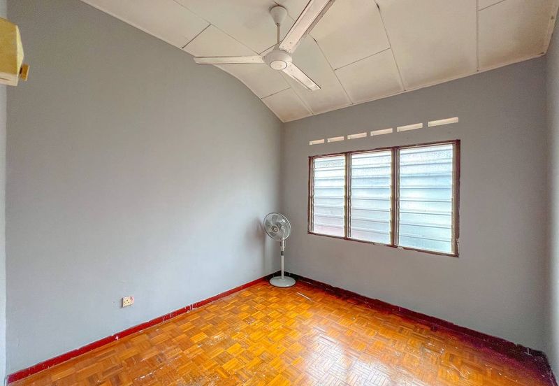 Jalan Cempaka Sari 11