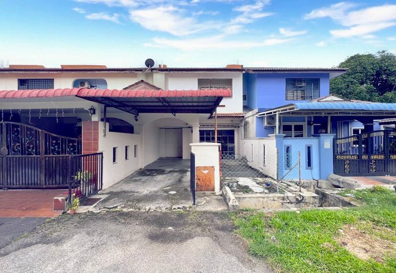 Jalan Cempaka Sari 11