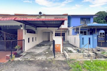 Jalan Cempaka Sari 11