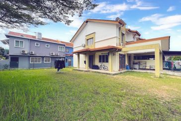 Jalan Setia Indah U13/10