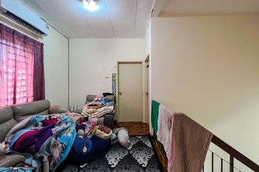 Jalan Setia Indah U13/10