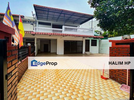 JALAN CECAWI SEKSYEN 6 SHAH ALAM End Lot Double Storey Terrace House with EXTRA LAND 39' x 80’, Selangor, Shah Alam