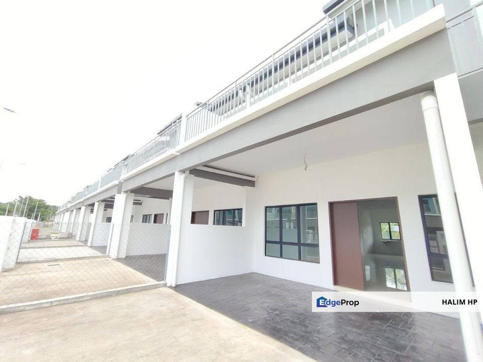 Ready-to-Move-In Double Storey Terrace Home at Taman Semarang Intan, Dengkil, Selangor, Dengkil