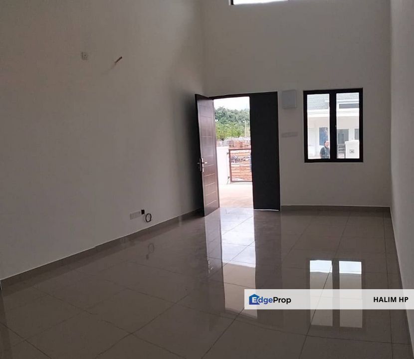 Semi-D Setingkat Baharu di Bandar Darulaman, Jitra Untuk Dijual, Kedah, Jitra
