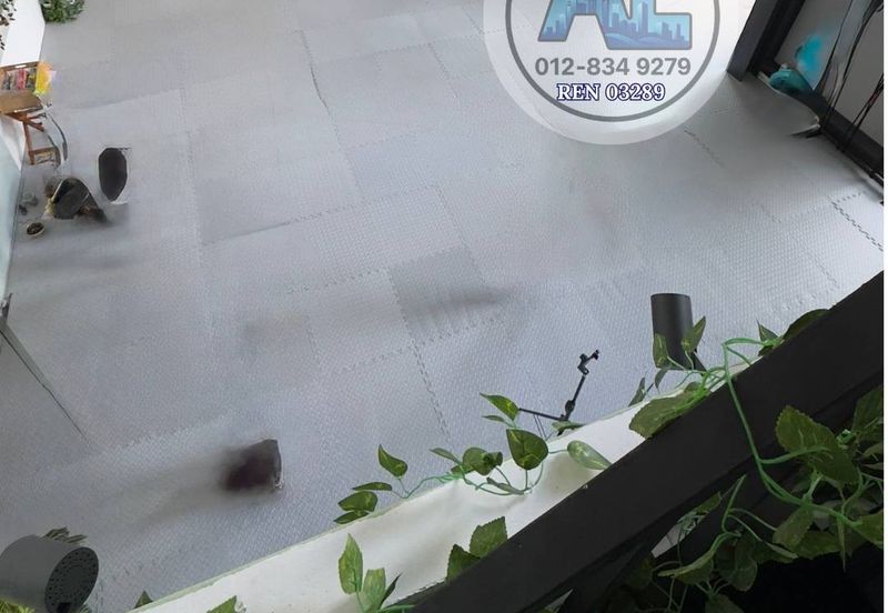 Tropicana 218 Macalister